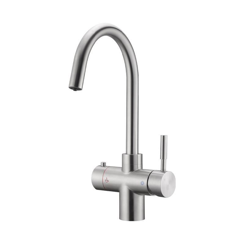 Baile na Polainne Cruach dhosmálta Lámhleabhar All-in-One Babhta Faucet